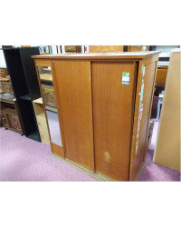 MEUBLE PENDERIE