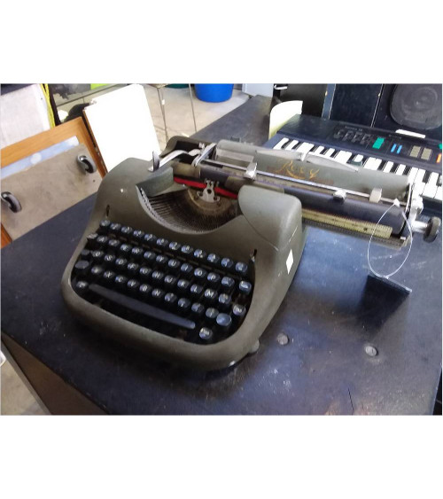 MACHINE A ECRIRE ROOY