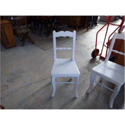 LOT DE 4 CHAISES BOIS BLANCHE