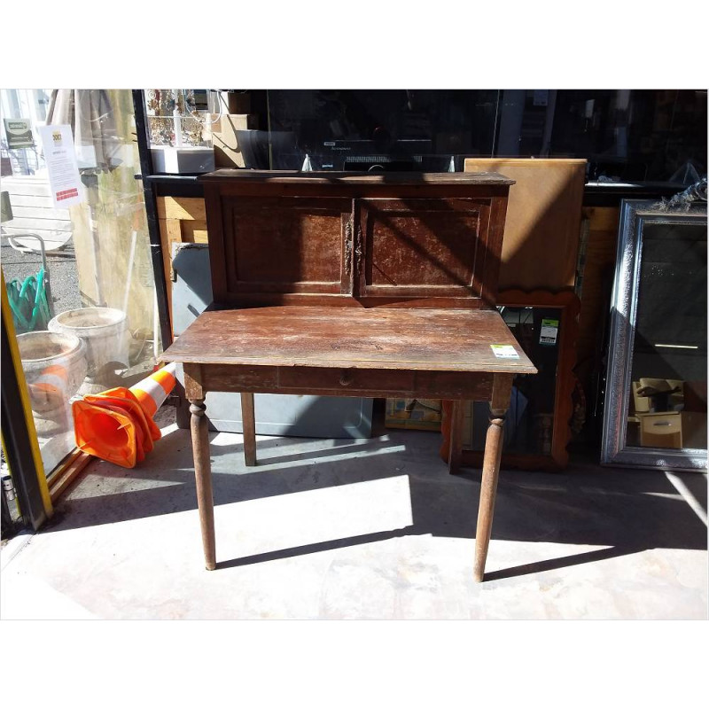 BUREAU SUR BUREAU