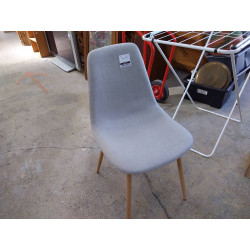 CHAISE MODERNE 