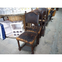 6 CHAISES (EN L ETAT)
