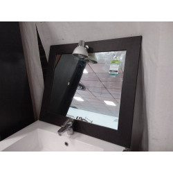 MIROIR DE SALLE DE BAIN