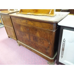 COMMODE ANCIENNE