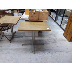 TABLE BISTRO