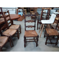 CHAISE