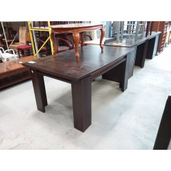 TABLE AVEC ALLONGE INTEGREE
