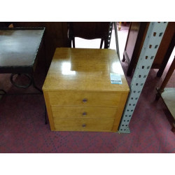 MEUBLE D APPOINT 3 TIROIRS...