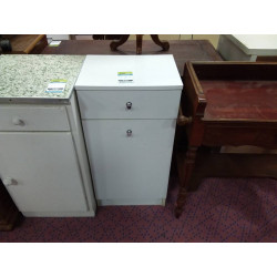 MEUBLE 1 TIROIR 1 PORTE...