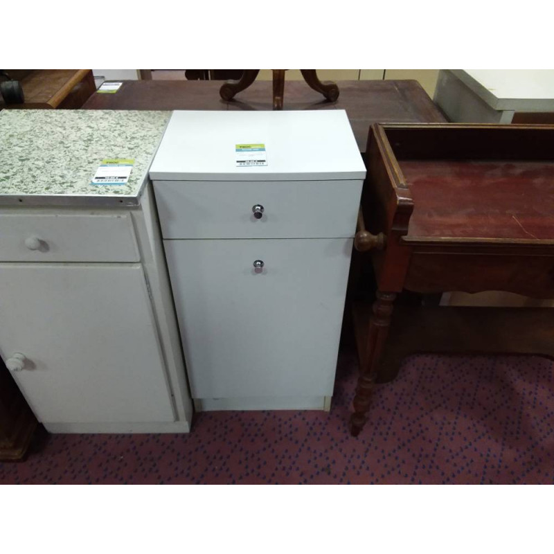 MEUBLE 1 TIROIR 1 PORTE PANIER 