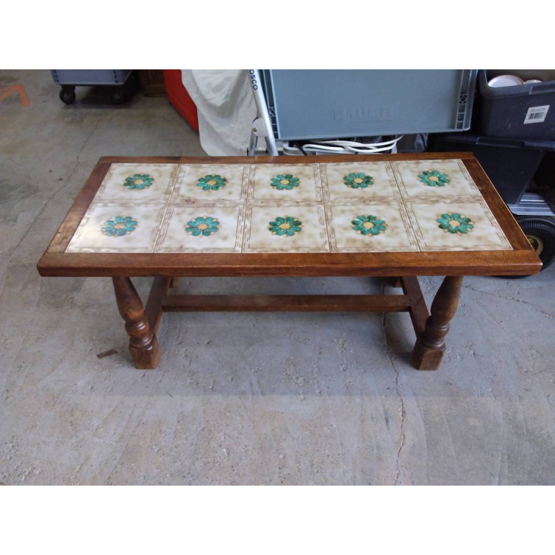 TABLE BASSE CARELLEE