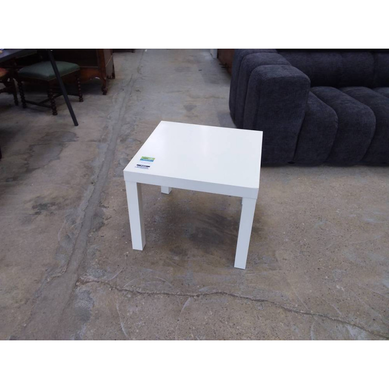 TABLE BASSE BLANCHE