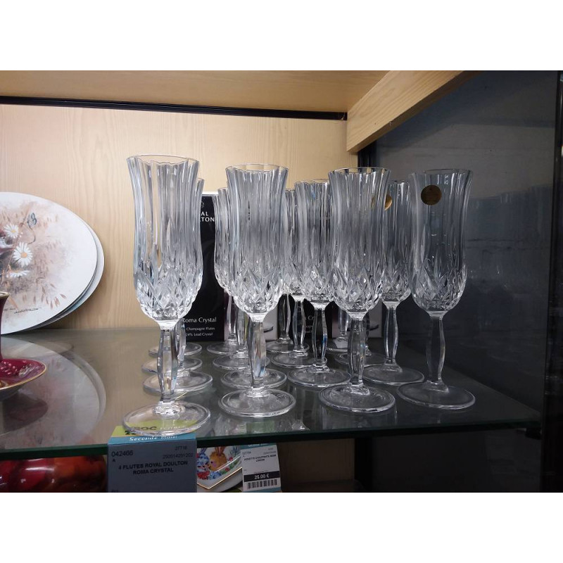 4 FLUTES ROYAL DOULTON ROMA CRYSTAL