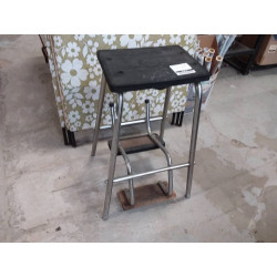 TABOURET ESCABEAU