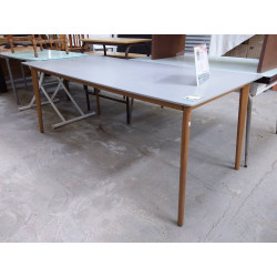 TABLE STYLE SCANDINAVE