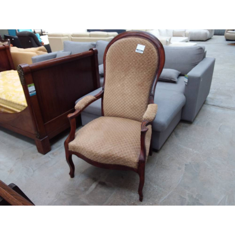 VOLTAIRE 
