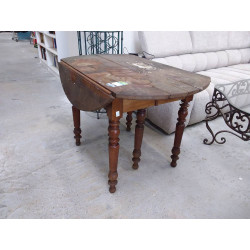 TABLE A VOLETS 6 PIEDS