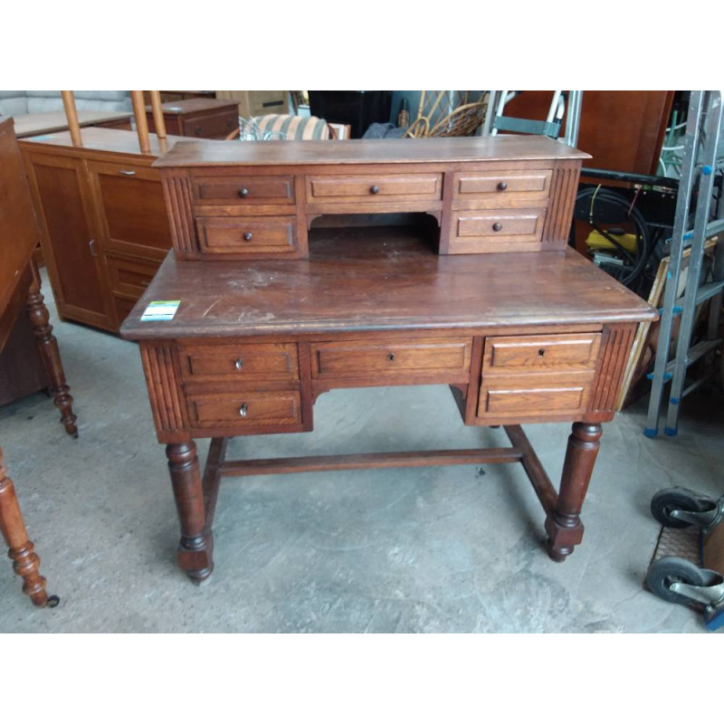 BUREAU AVEC SUR BUREAU