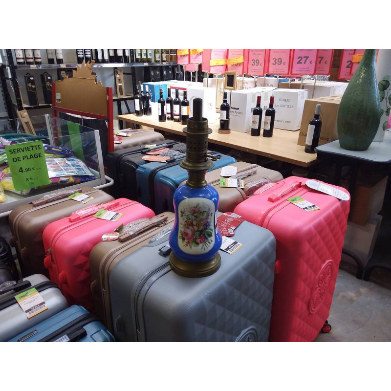 PIED DE LAMPE A PETROLE