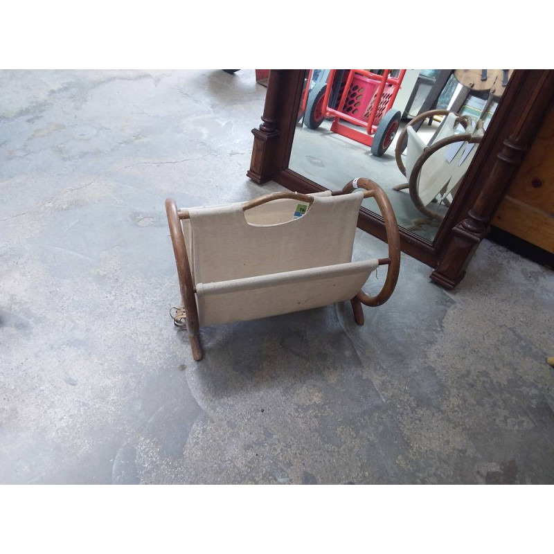 PORTE REVUE